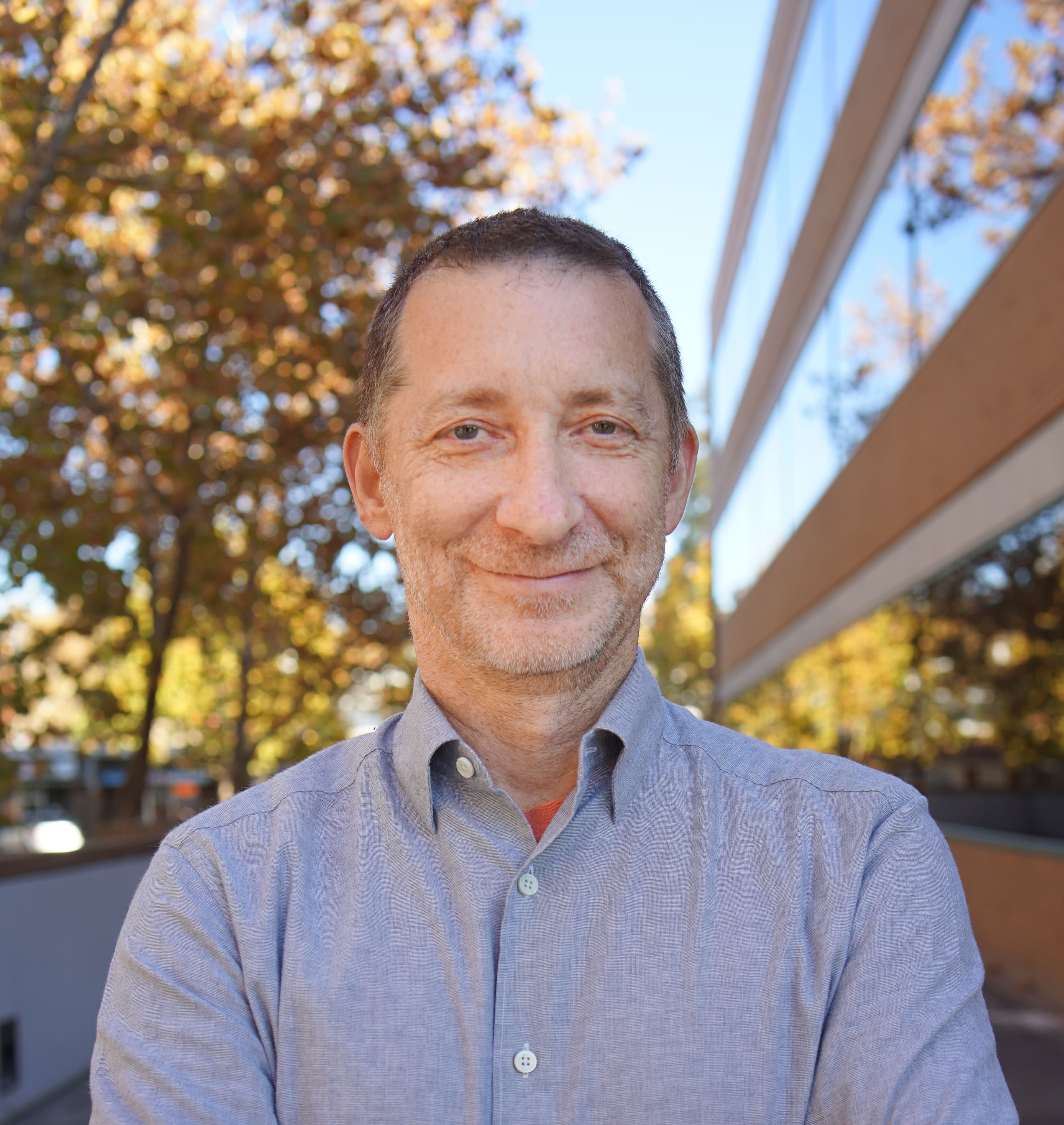 Portrait of Tim Howes